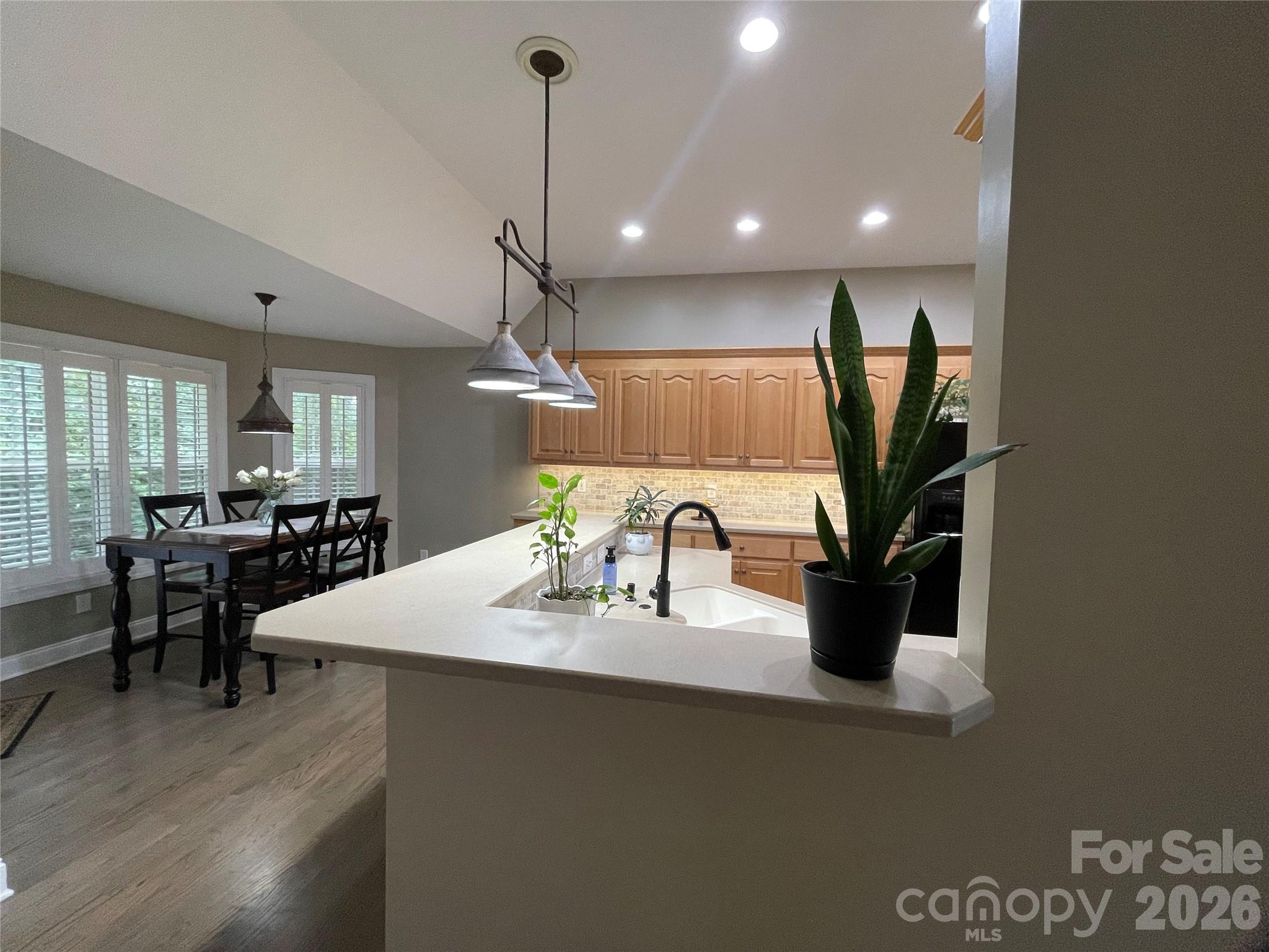 829 Savannah Place Drive Property Photo 11