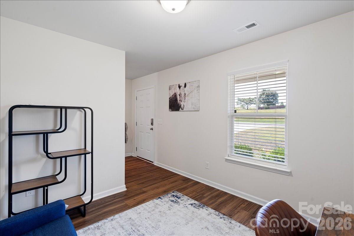423 Webb Road Property Photo 4