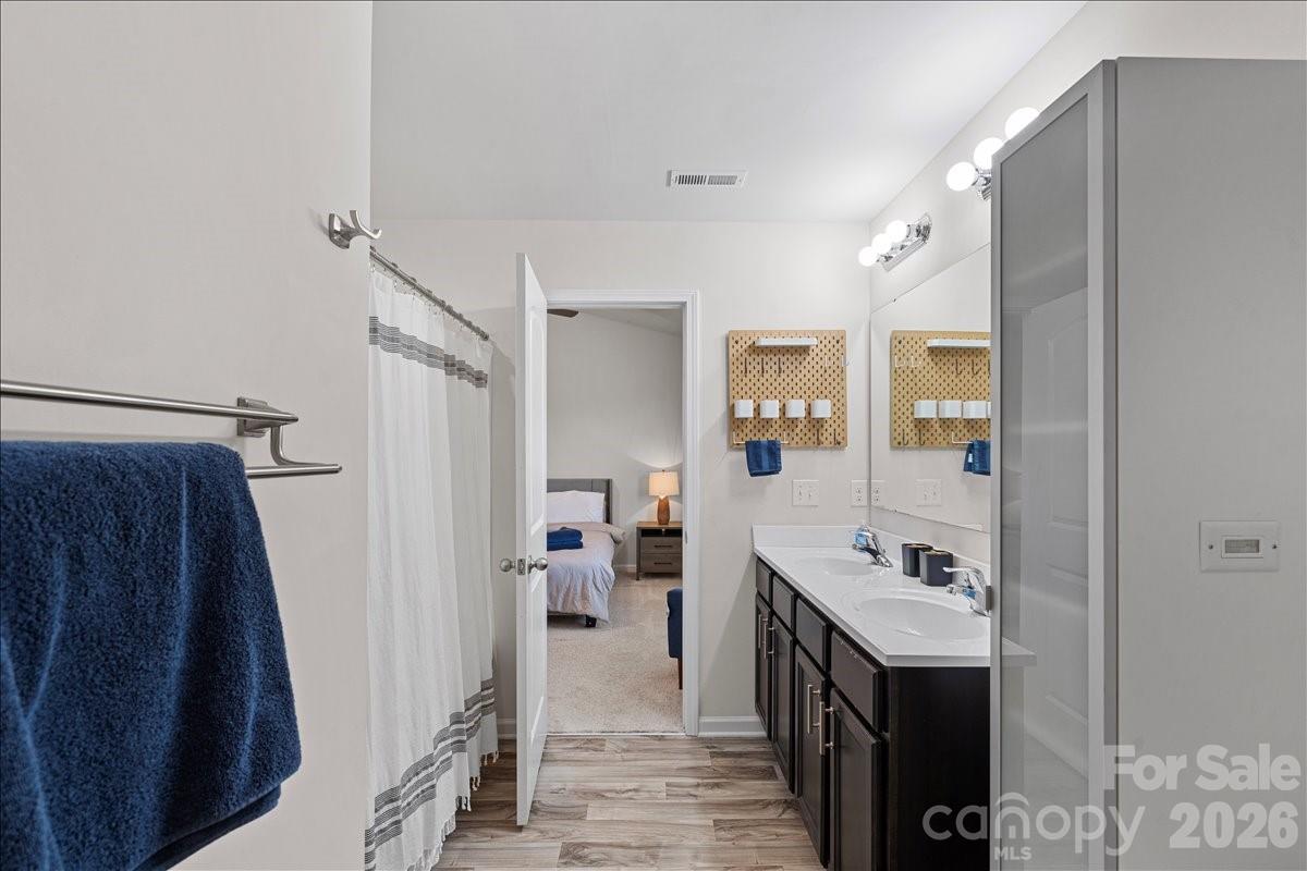 423 Webb Road Property Photo 18