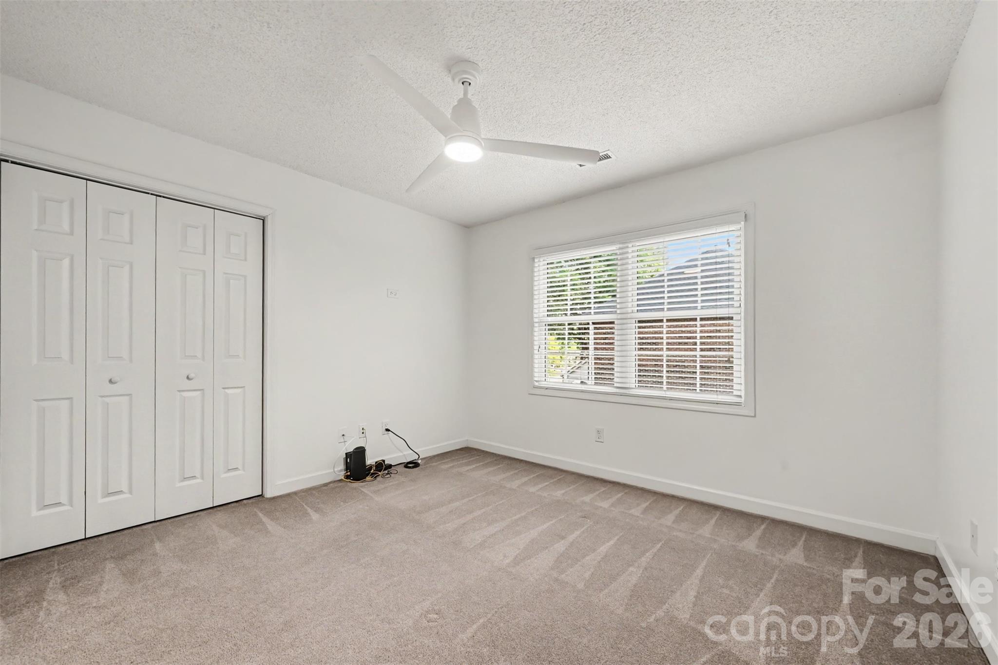 1928 Twin Ponds Drive Property Photo 17