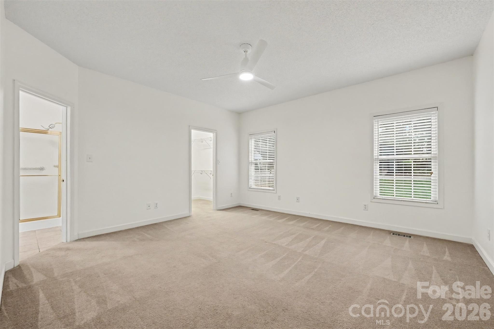 1928 Twin Ponds Drive Property Photo 28