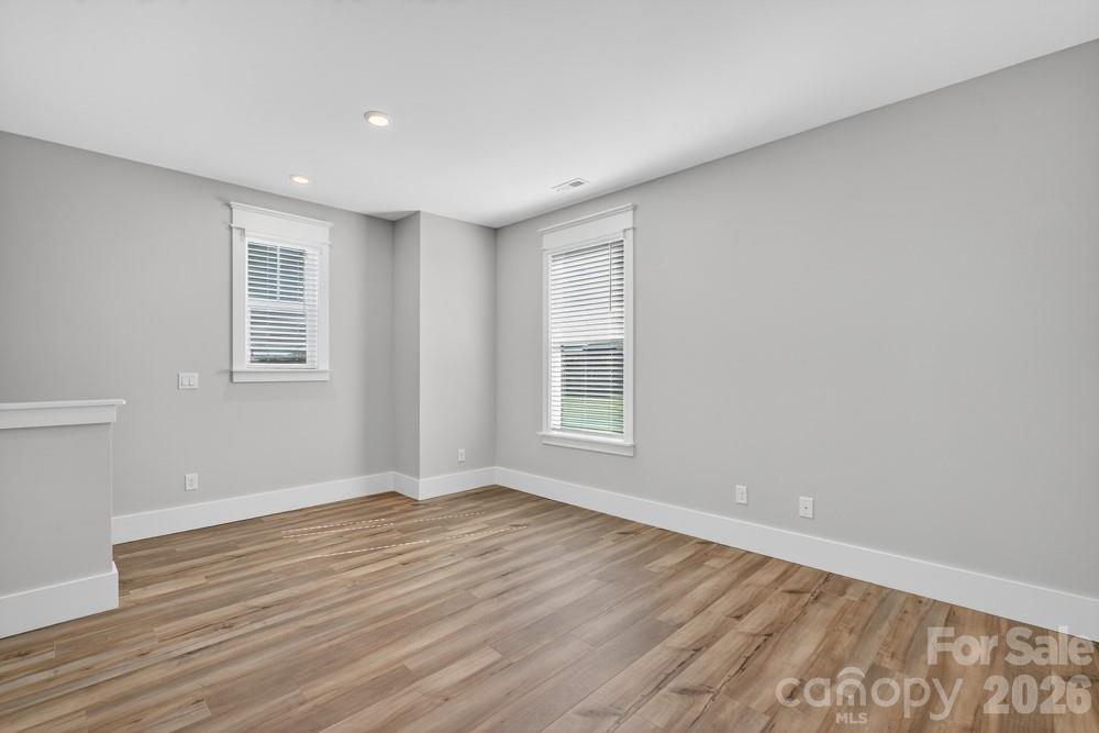 1939 Hendricks Street Property Photo 21