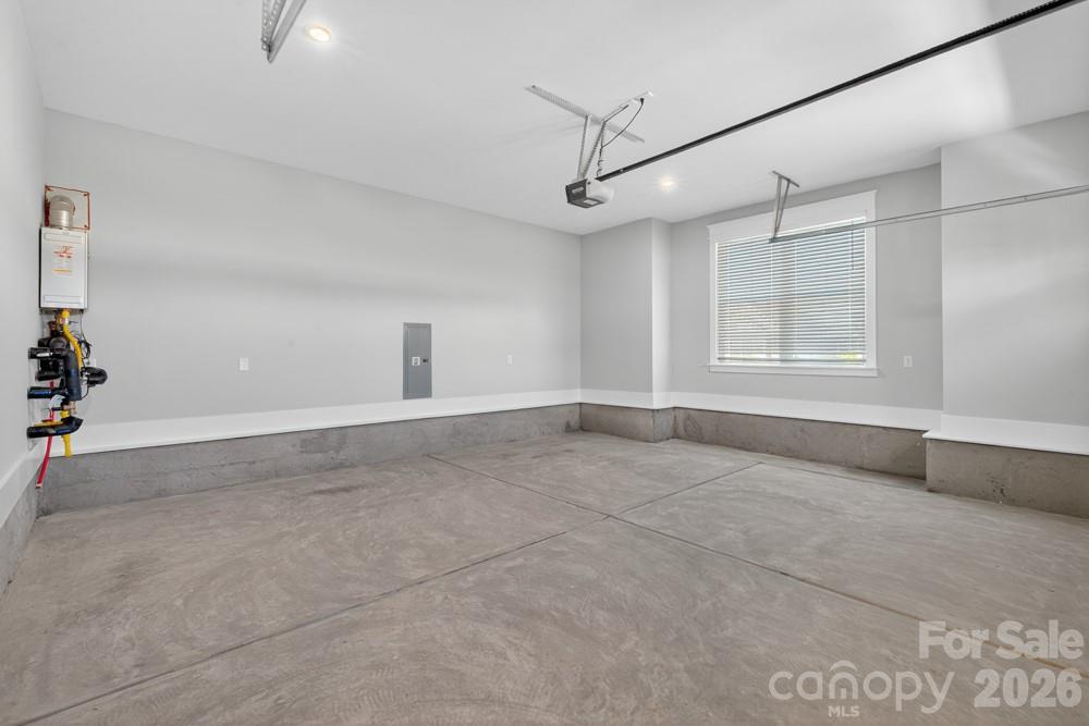 1939 Hendricks Street Property Photo 29