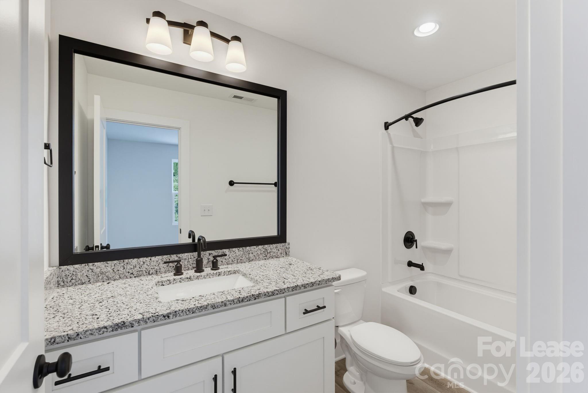104 Maple Avenue B Property Photo 14