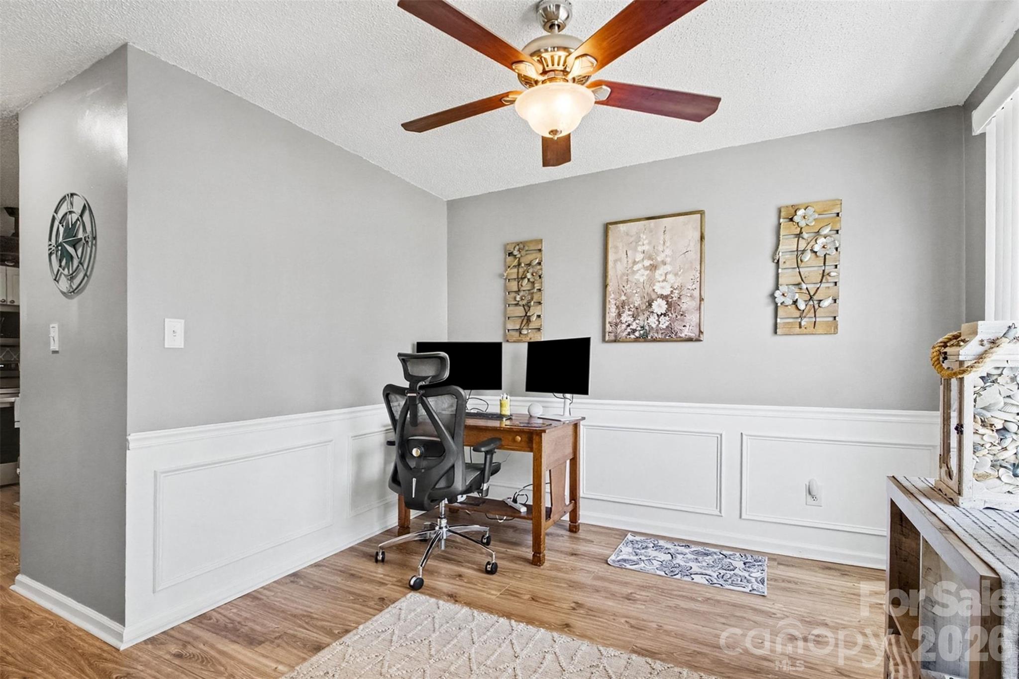 4828 Asherton Place Property Photo 5