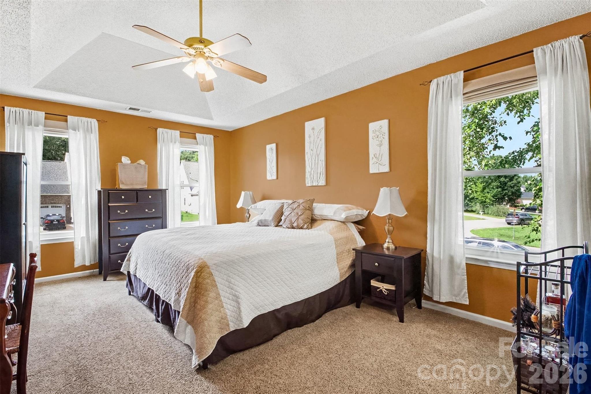 4828 Asherton Place Property Photo 6