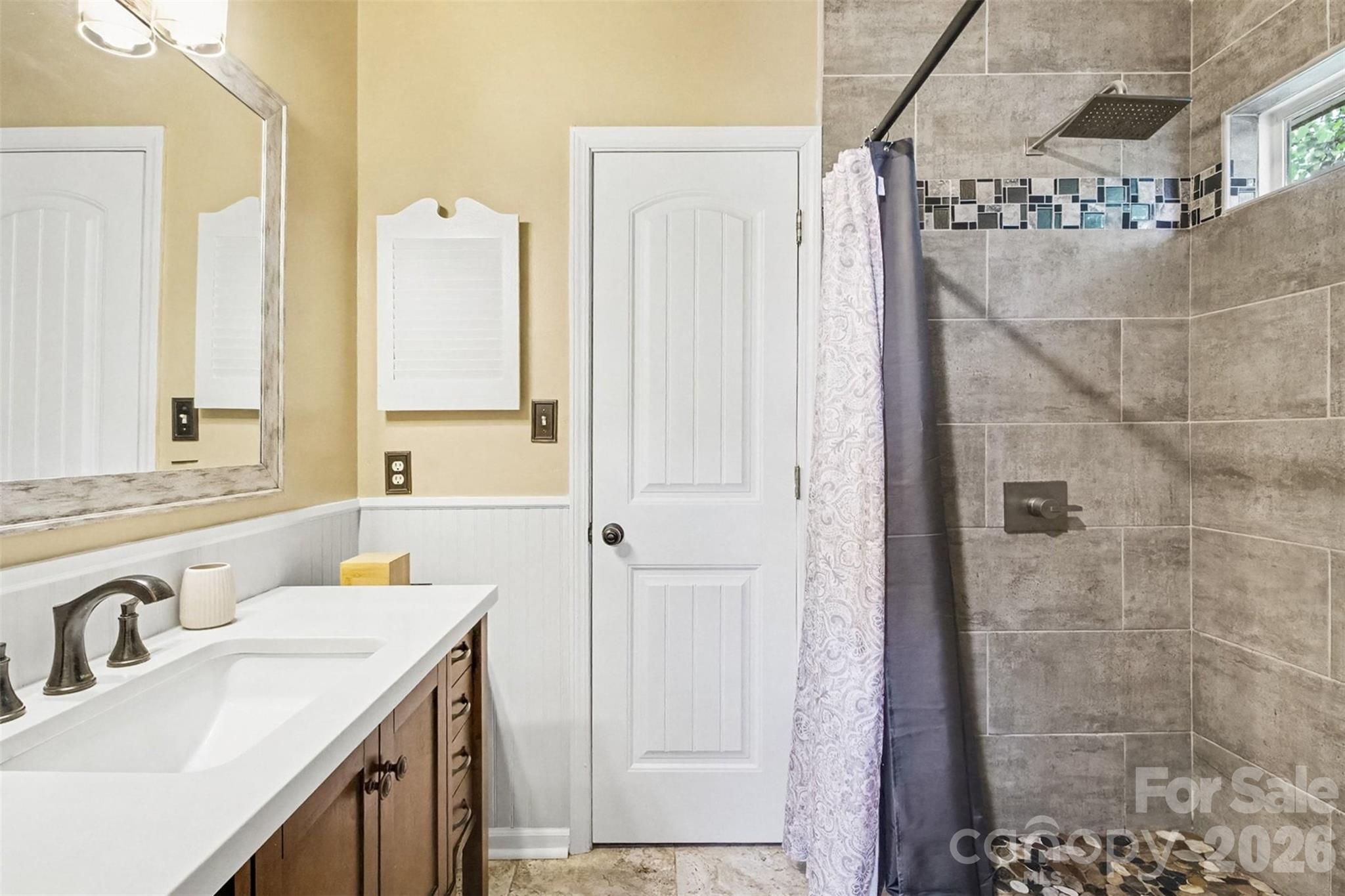 4828 Asherton Place Property Photo 7