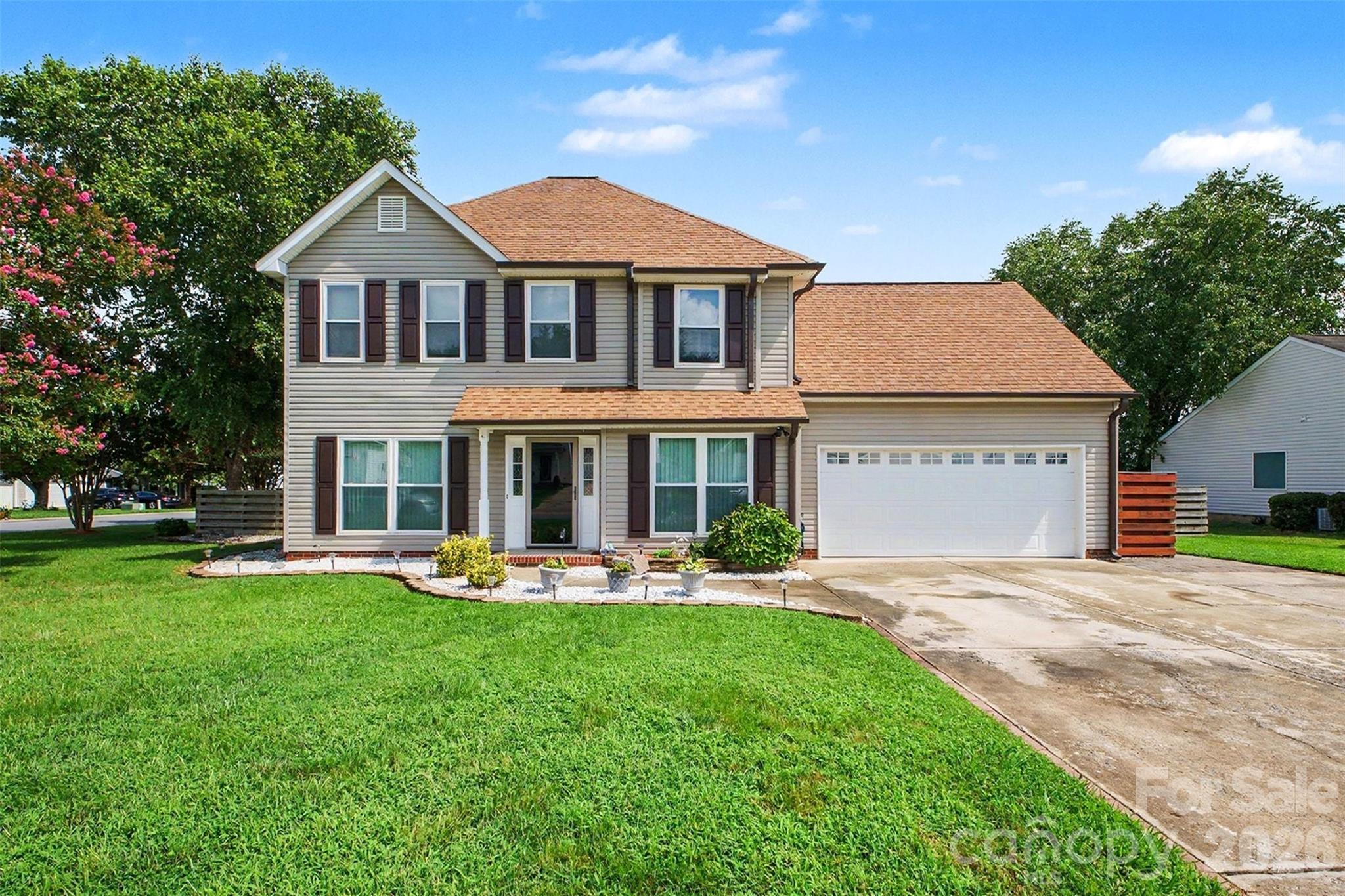 4828 Asherton Place Property Photo 16
