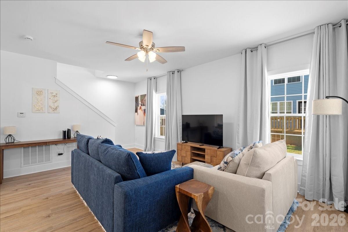 345 Henderson Street Property Photo 6