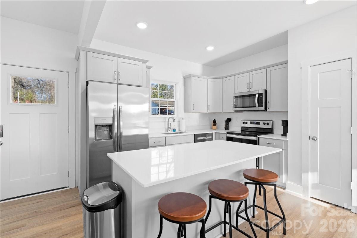 345 Henderson Street Property Photo 10