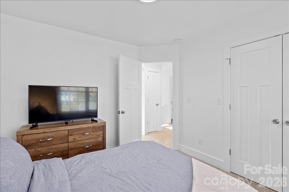 345 Henderson Street Property Photo 16