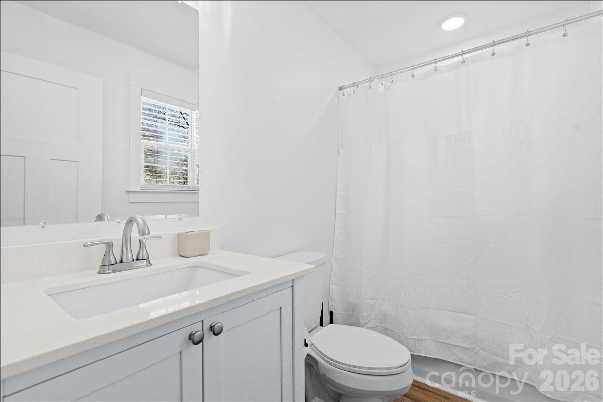 345 Henderson Street Property Photo 24