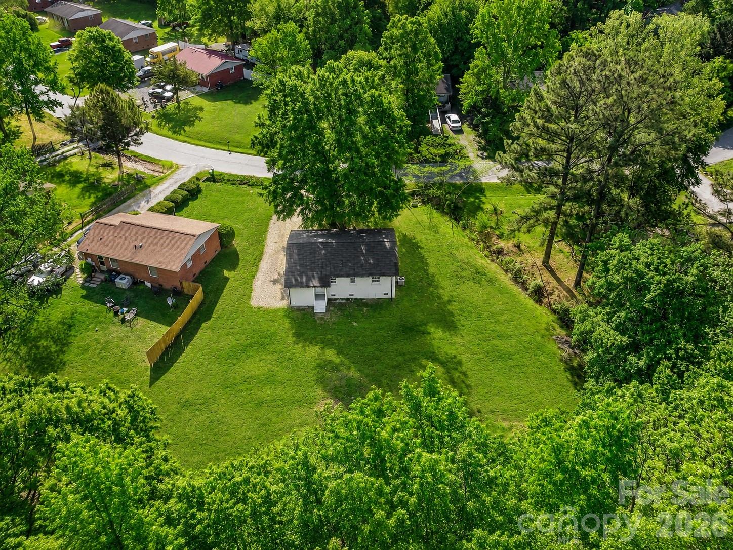 432 Springhill Drive Property Photo 13