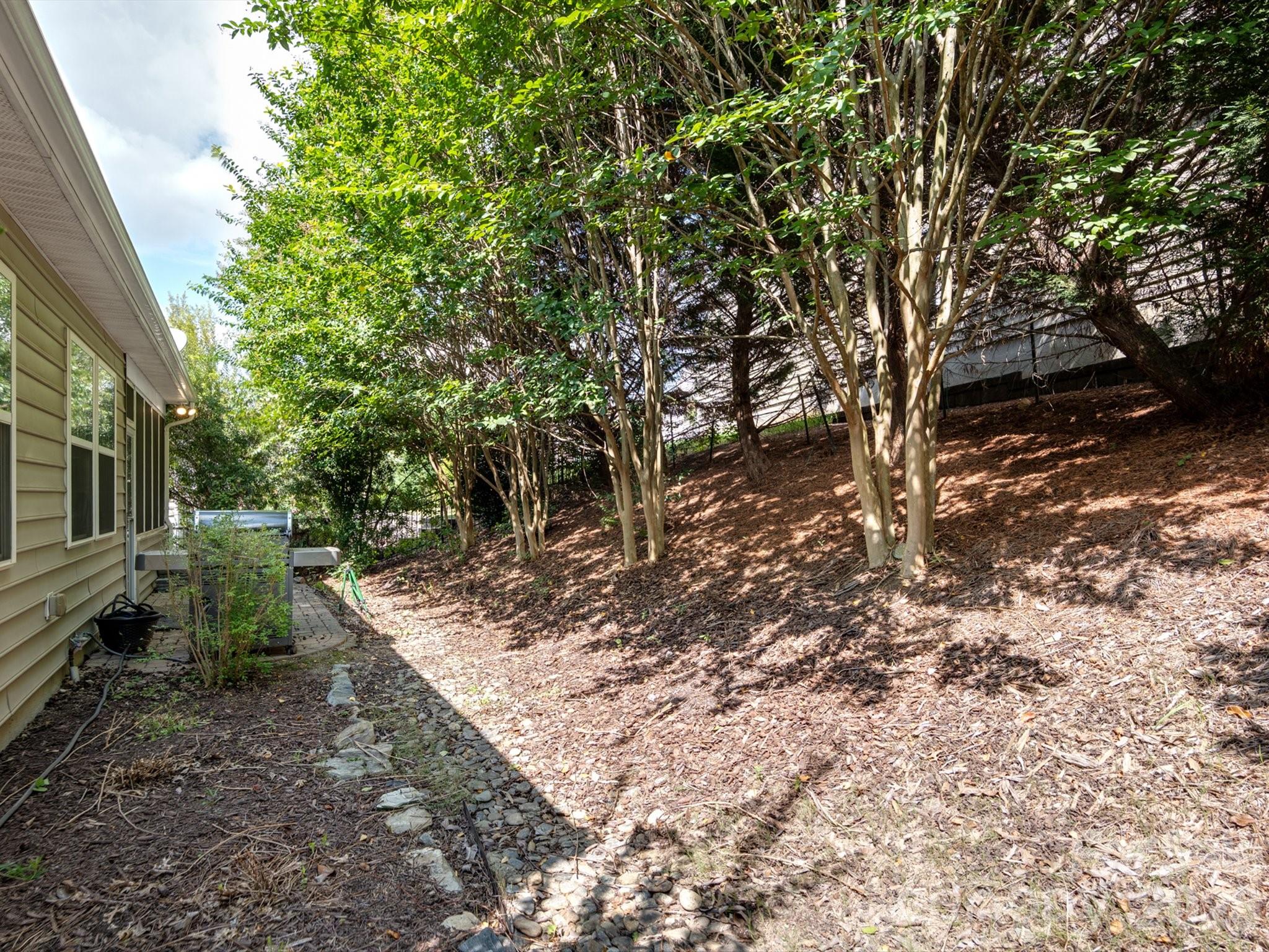 141 Carmen Way Property Photo 28