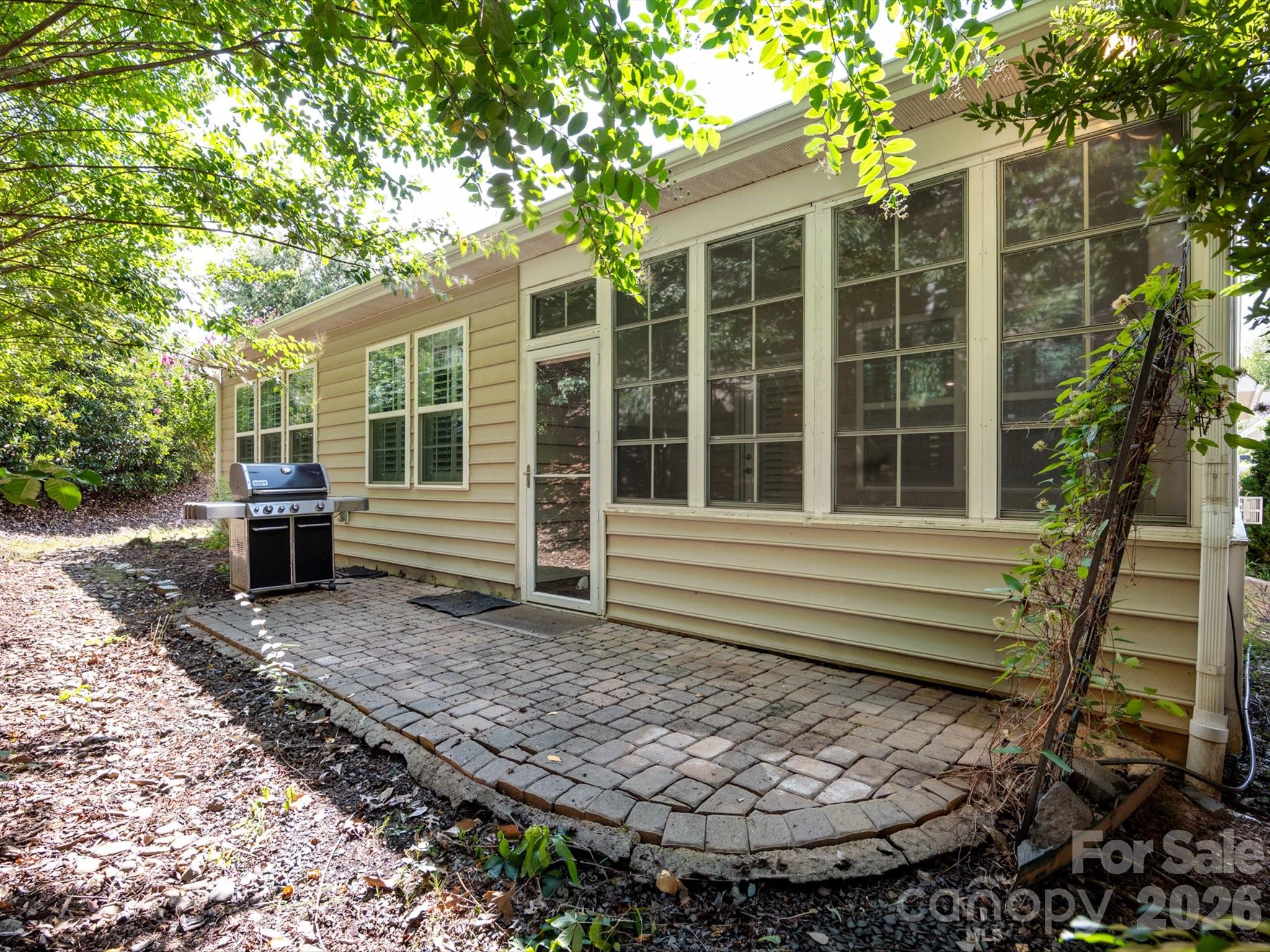141 Carmen Way Property Photo 30