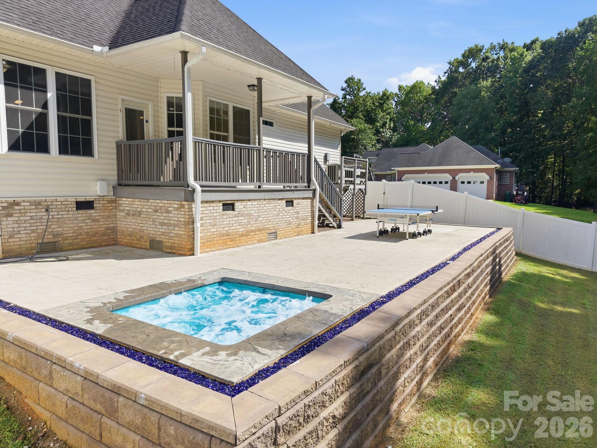 421 De Lara Circle Property Photo 38