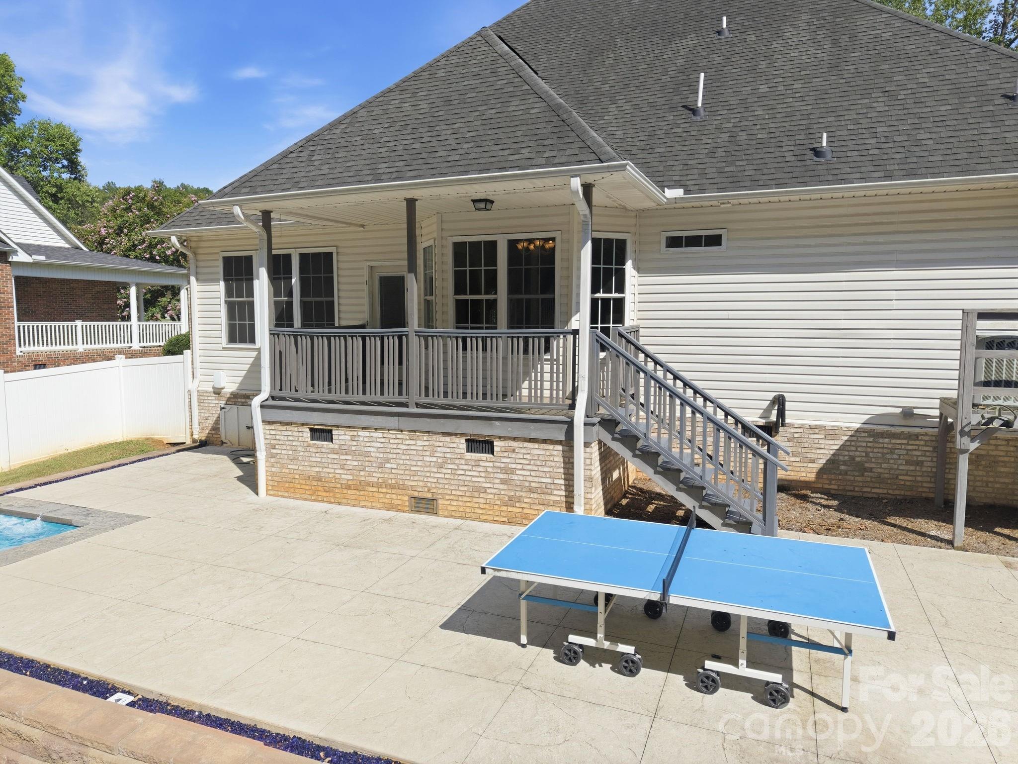 421 De Lara Circle Property Photo 40
