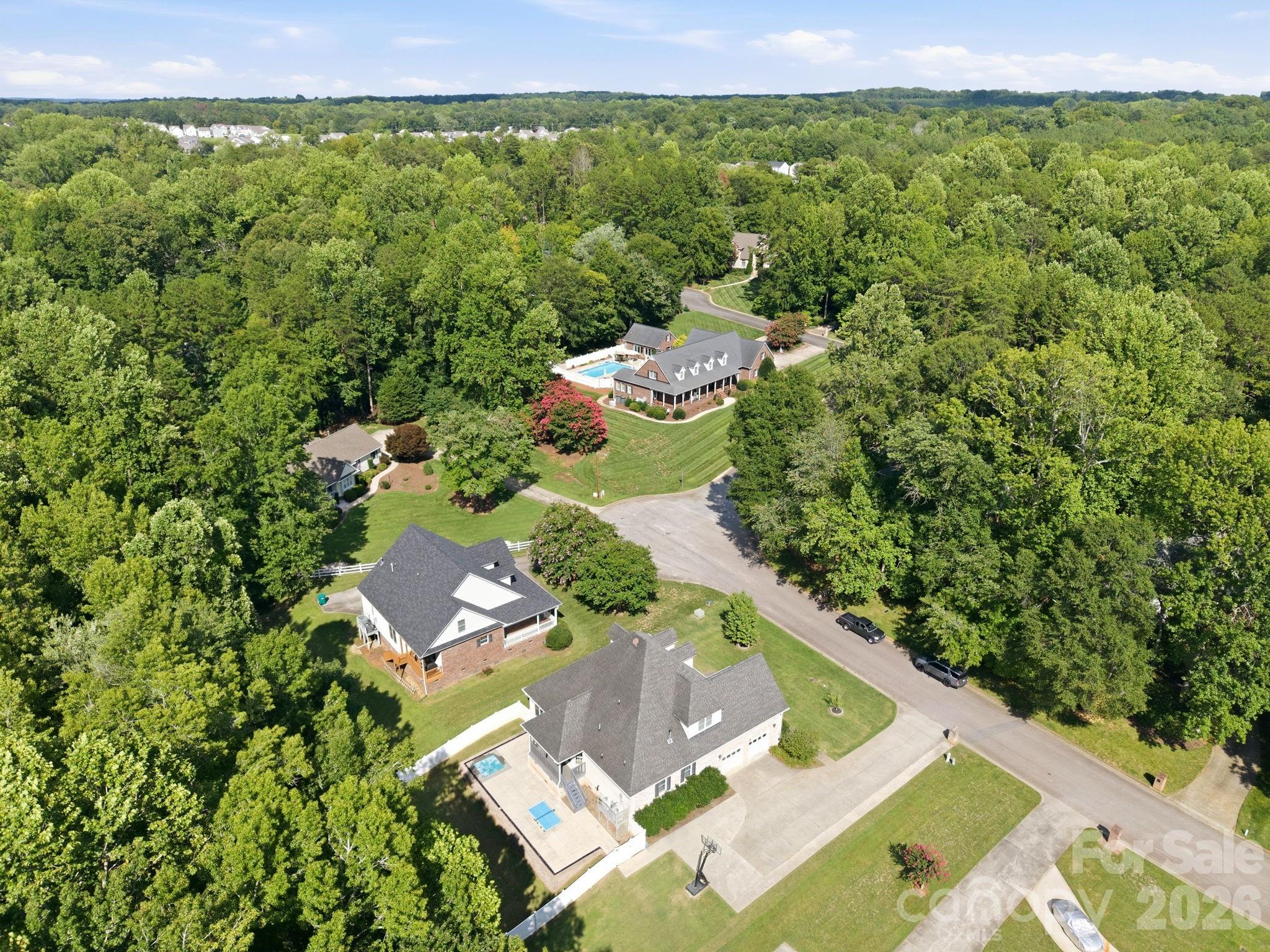 421 De Lara Circle Property Photo 45