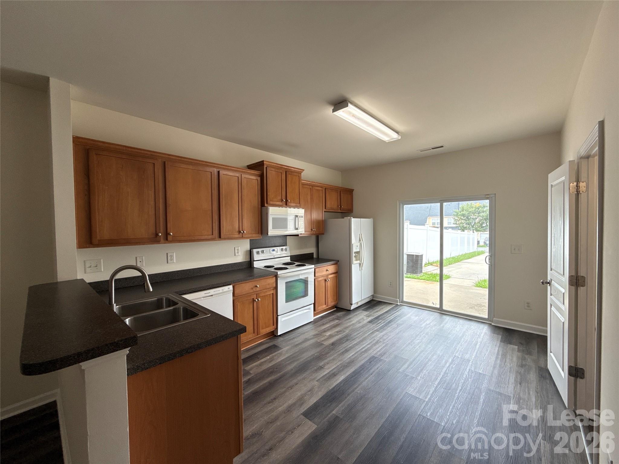 2009 Twilight Lane Property Photo 6