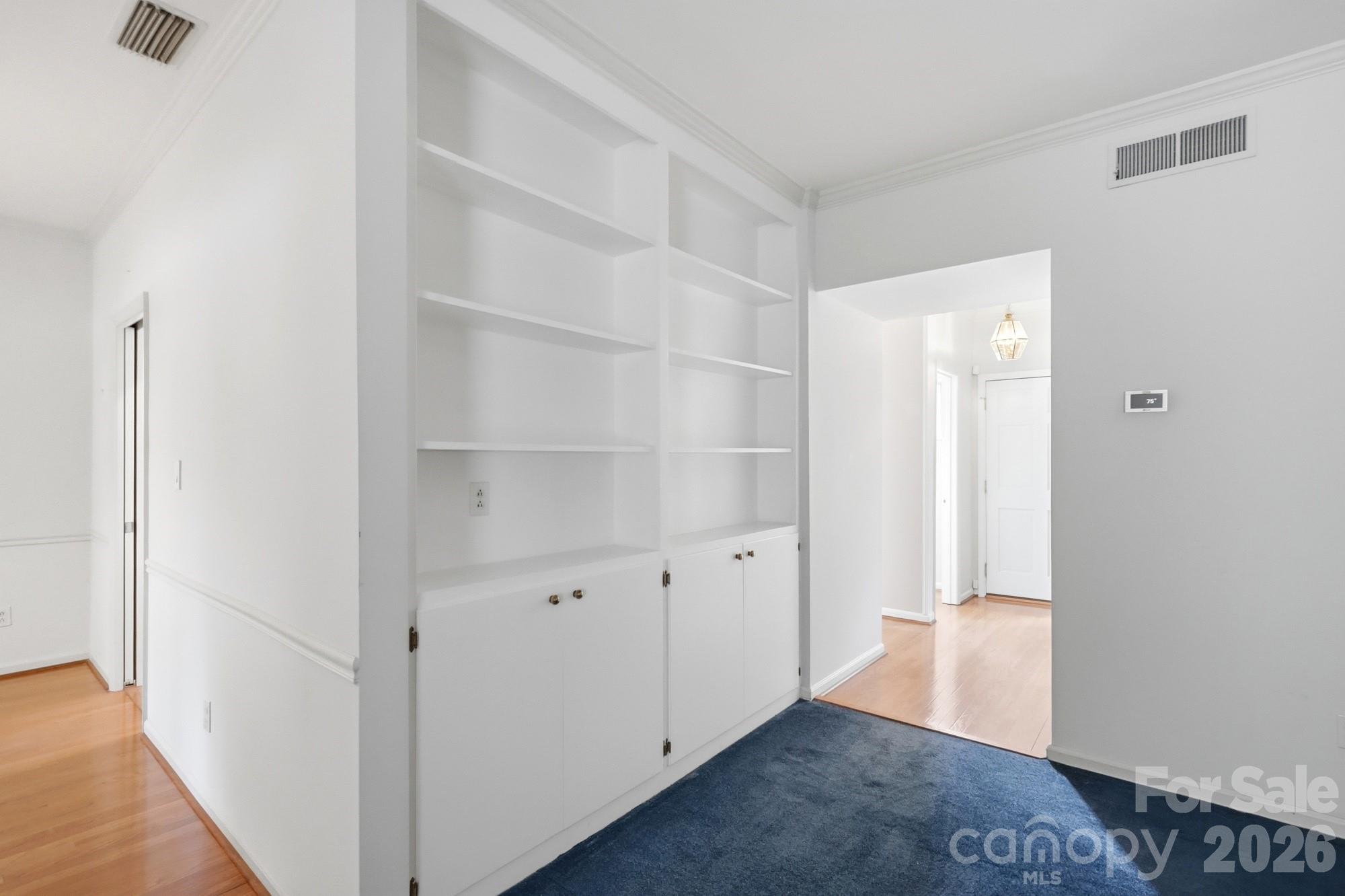 5901 Quail Hollow Road B Property Photo 15