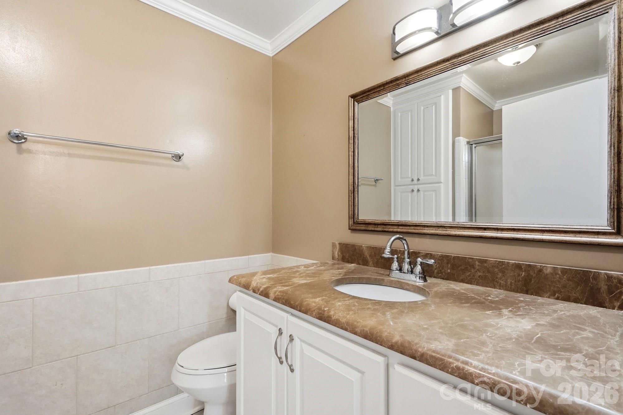 5901 Quail Hollow Road B Property Photo 31