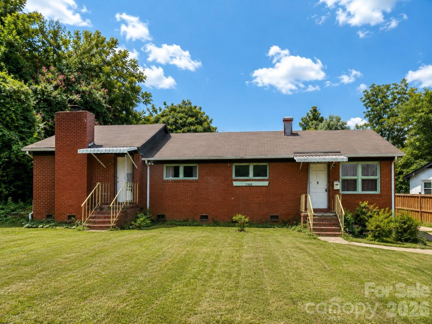 3308 Sutton Drive Property Photo 1