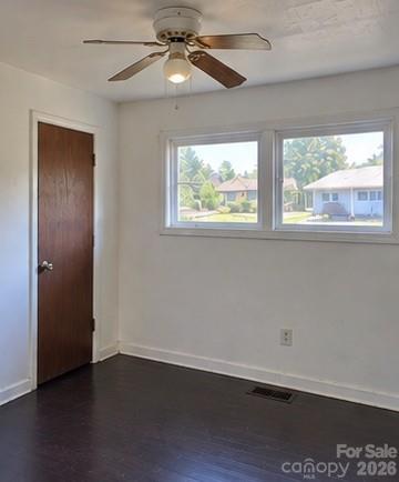 3308 Sutton Drive Property Photo 9