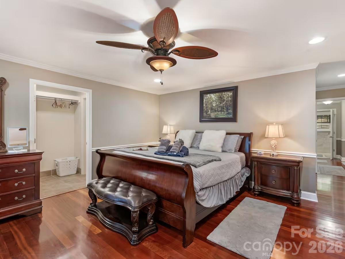 1475 Riverview Circle Property Photo 8