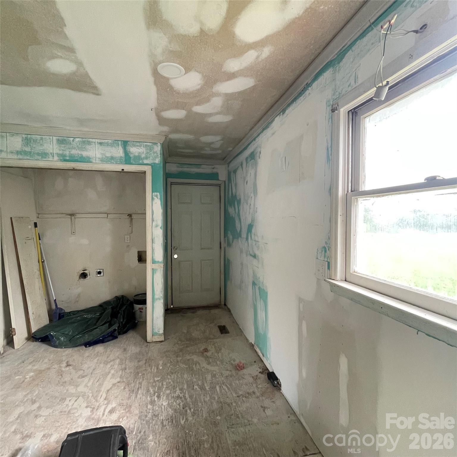 248 Woodside Drive Property Photo 8