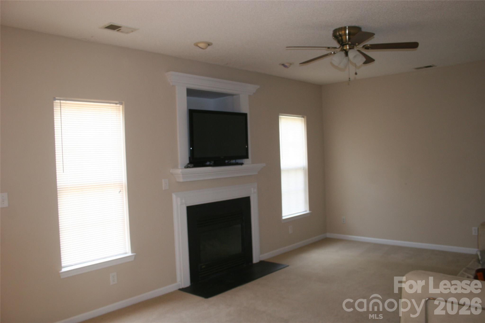 122 Devon Forest Drive Property Photo 5