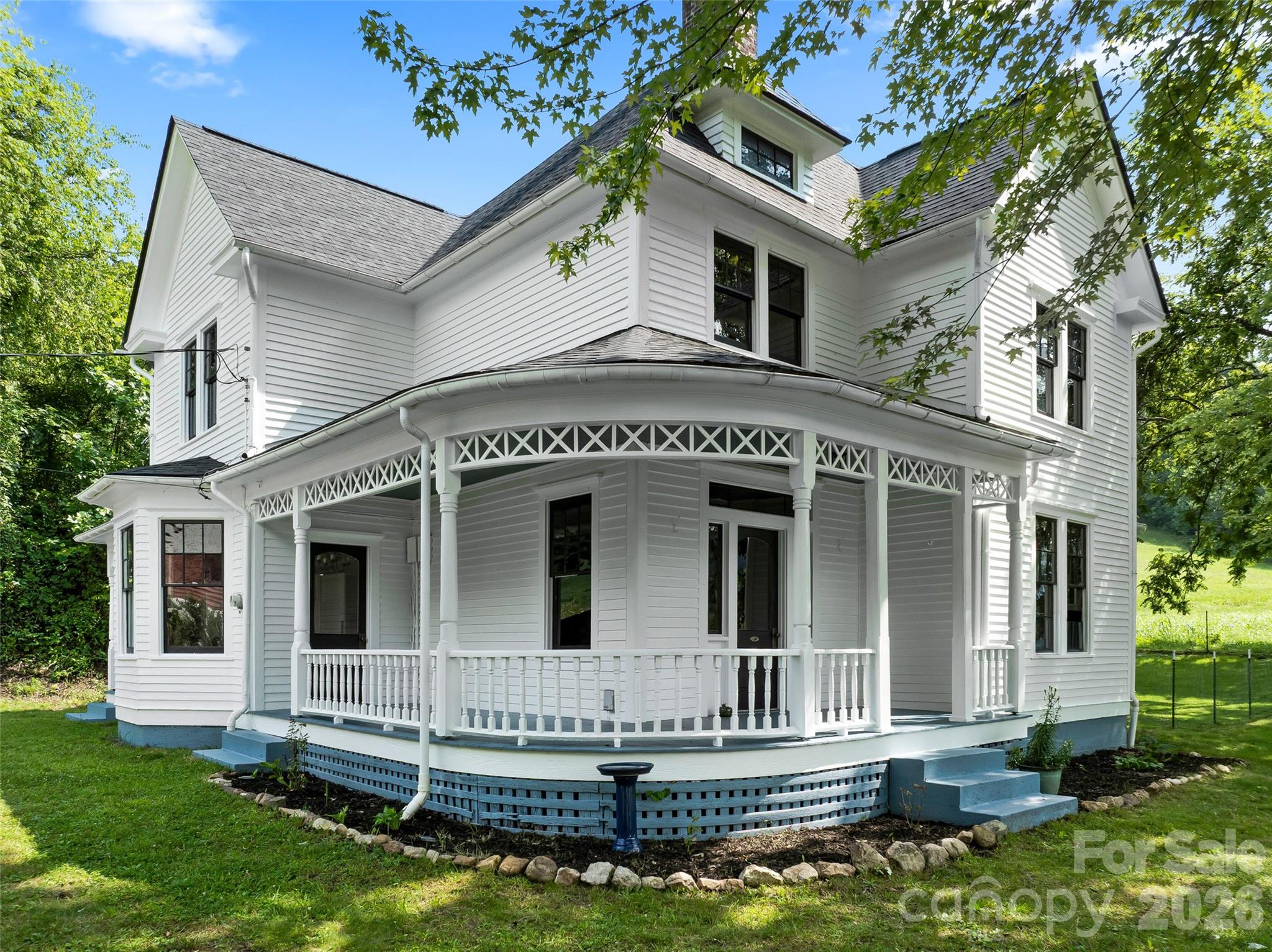 5 Clarks Cove Road Property Photo 2