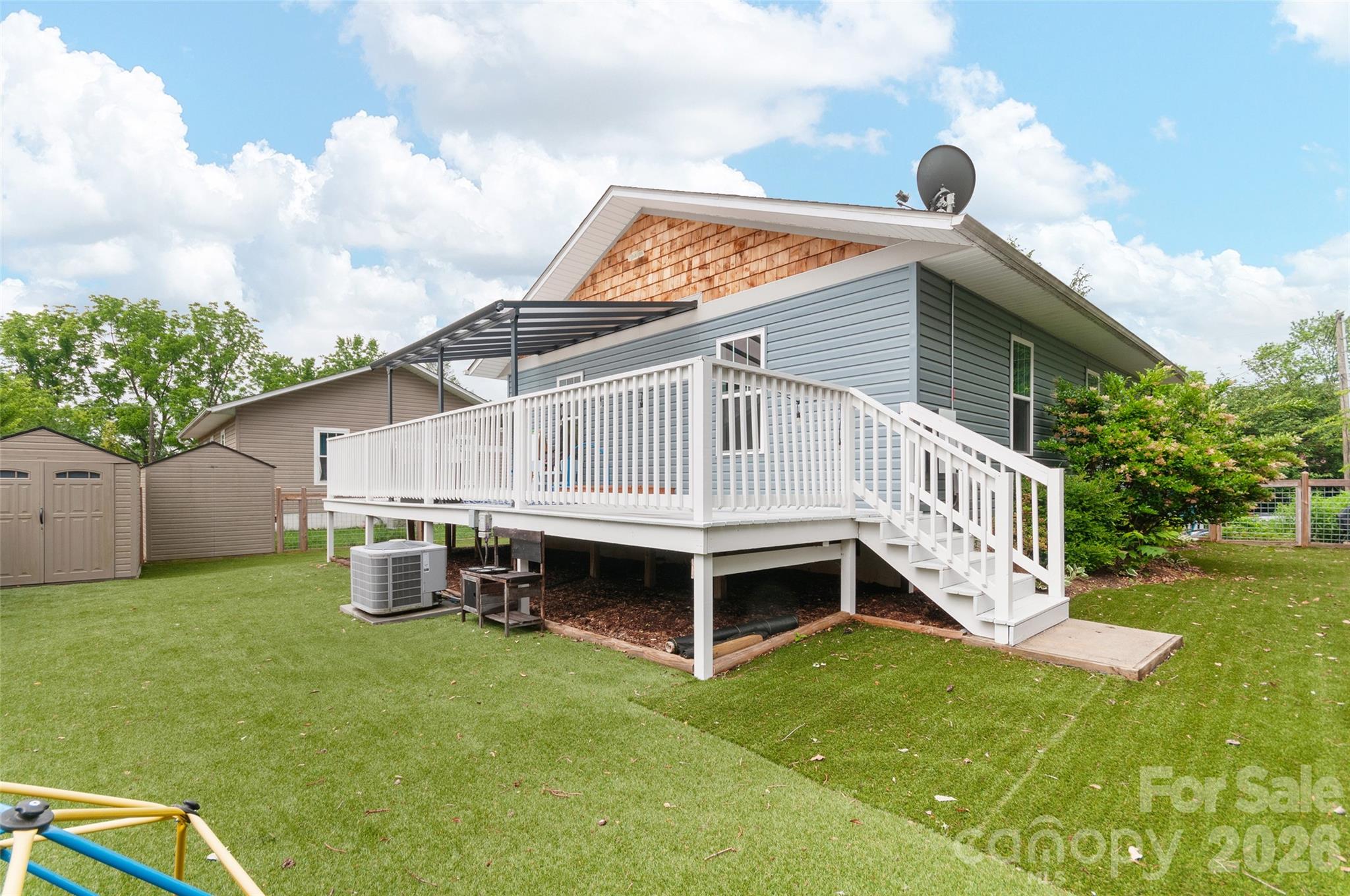250 Virginia Avenue Property Photo 23