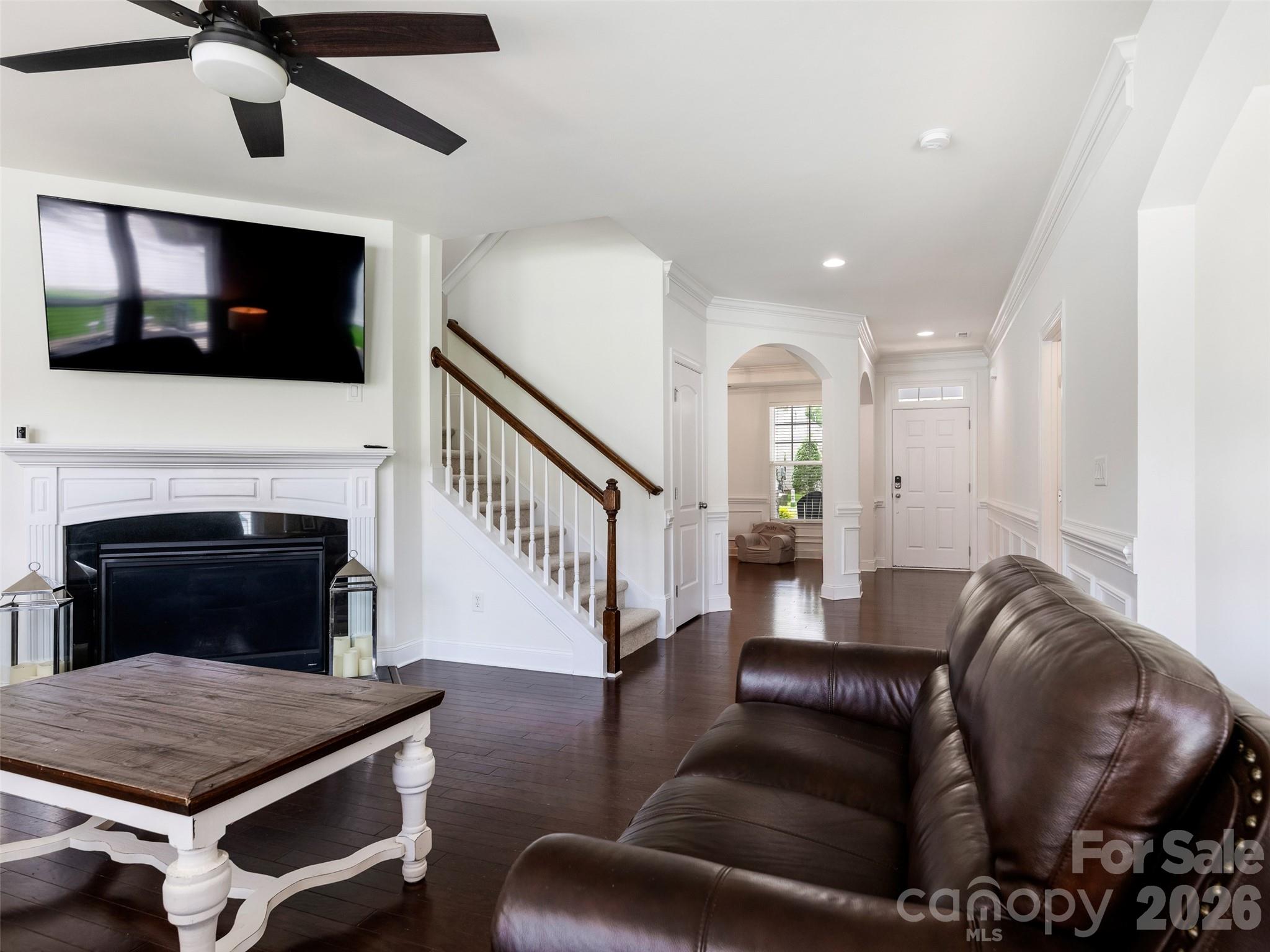 1019 Equipoise Drive Property Photo 6