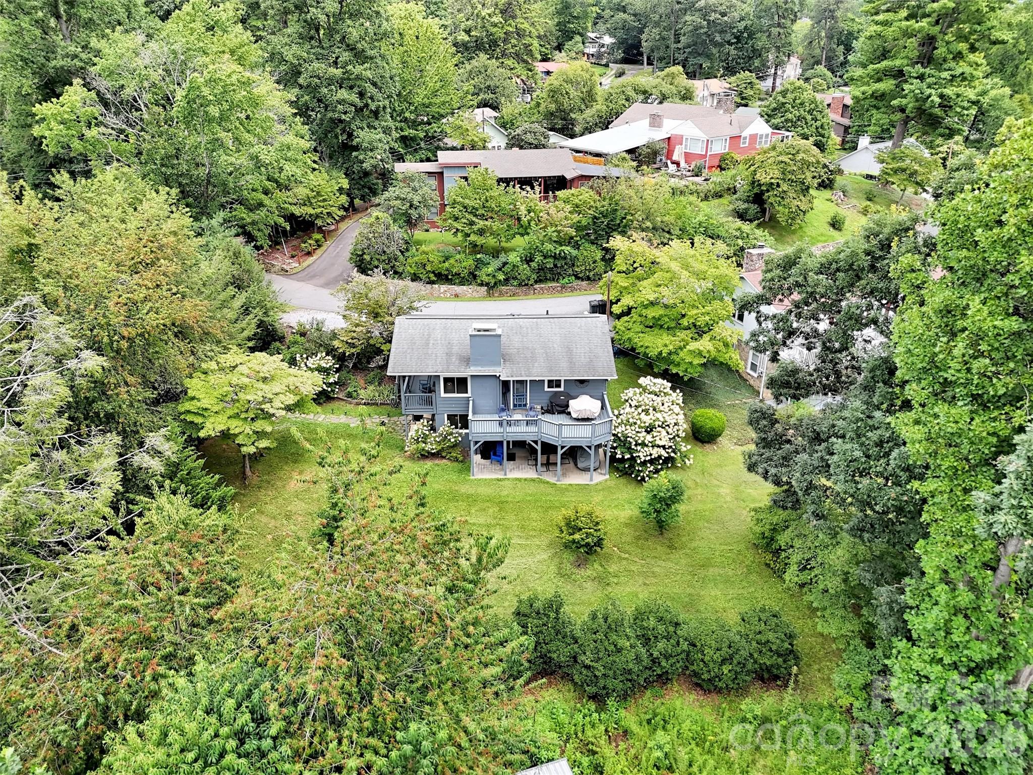 87 Glenview Road Property Photo 5