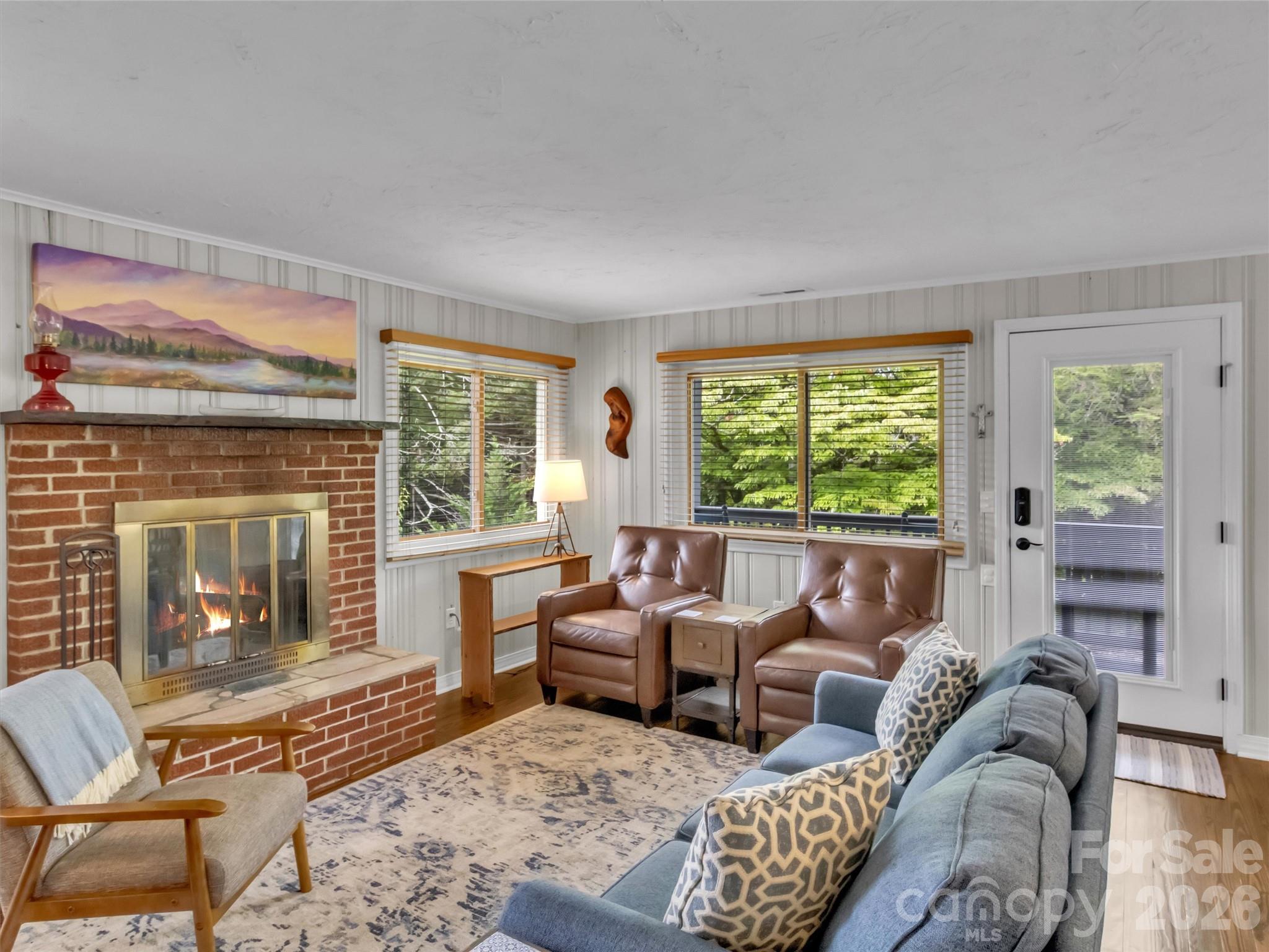 87 Glenview Road Property Photo 7