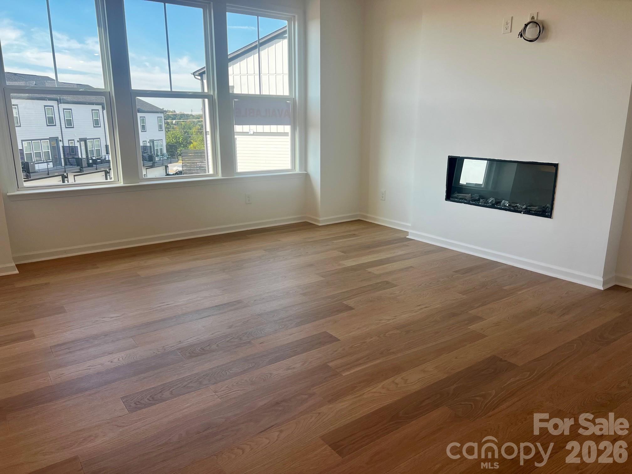 2133 Hawksworth Lane Property Photo 3