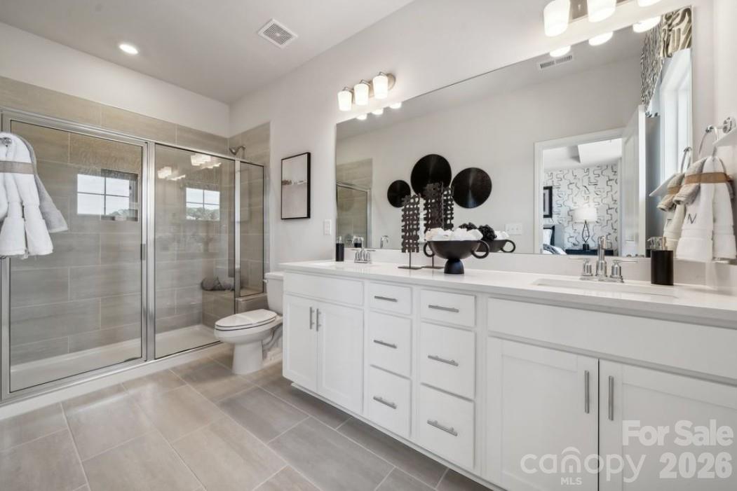 2133 Hawksworth Lane Property Photo 4