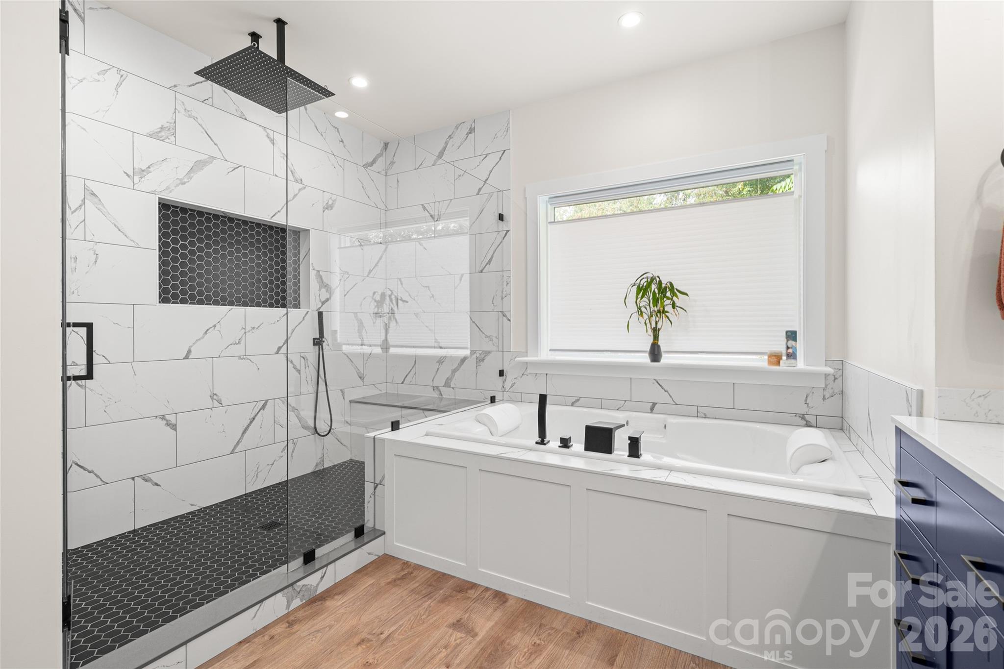 159 Wellington Street Property Photo 33