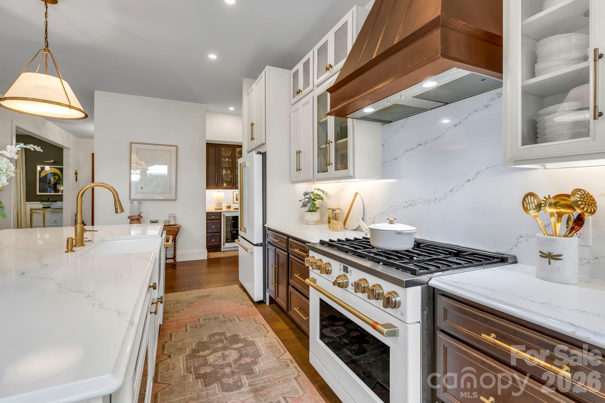 368 Green Hill Woods Property Photo 15
