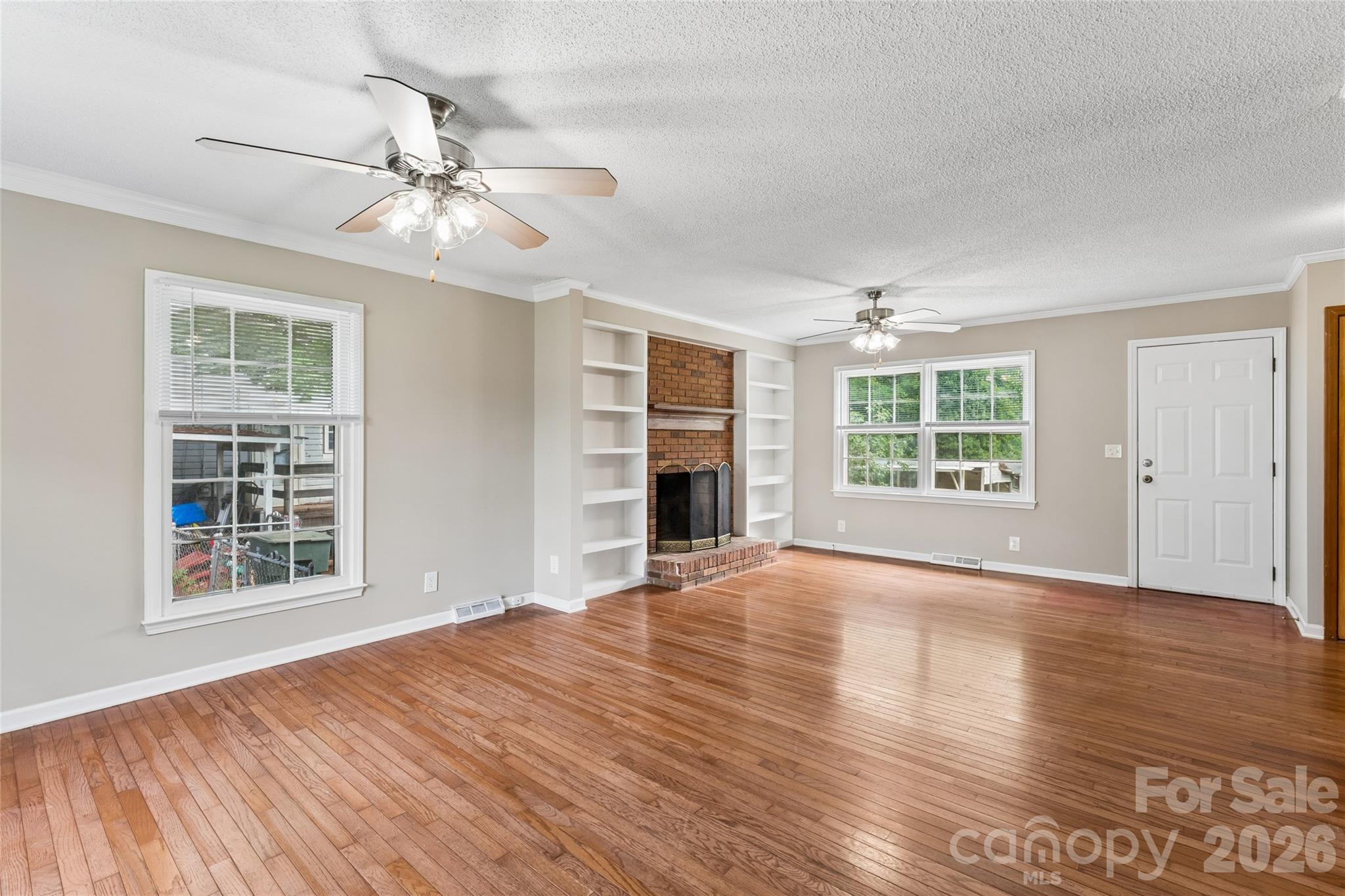 550 Englewood Street Property Photo 5