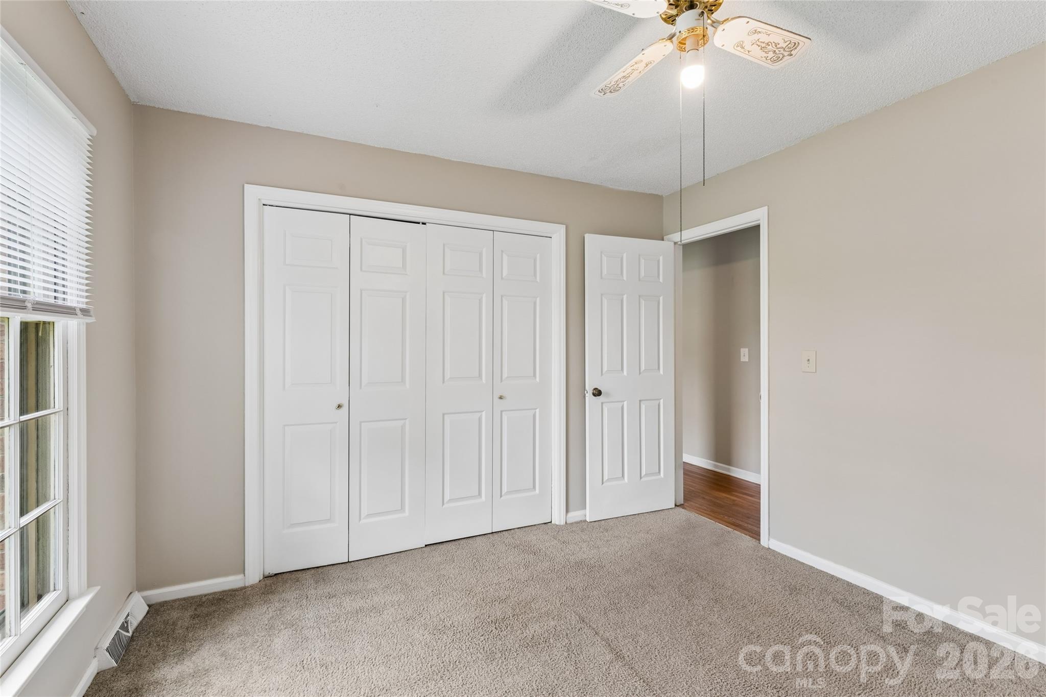 550 Englewood Street Property Photo 20