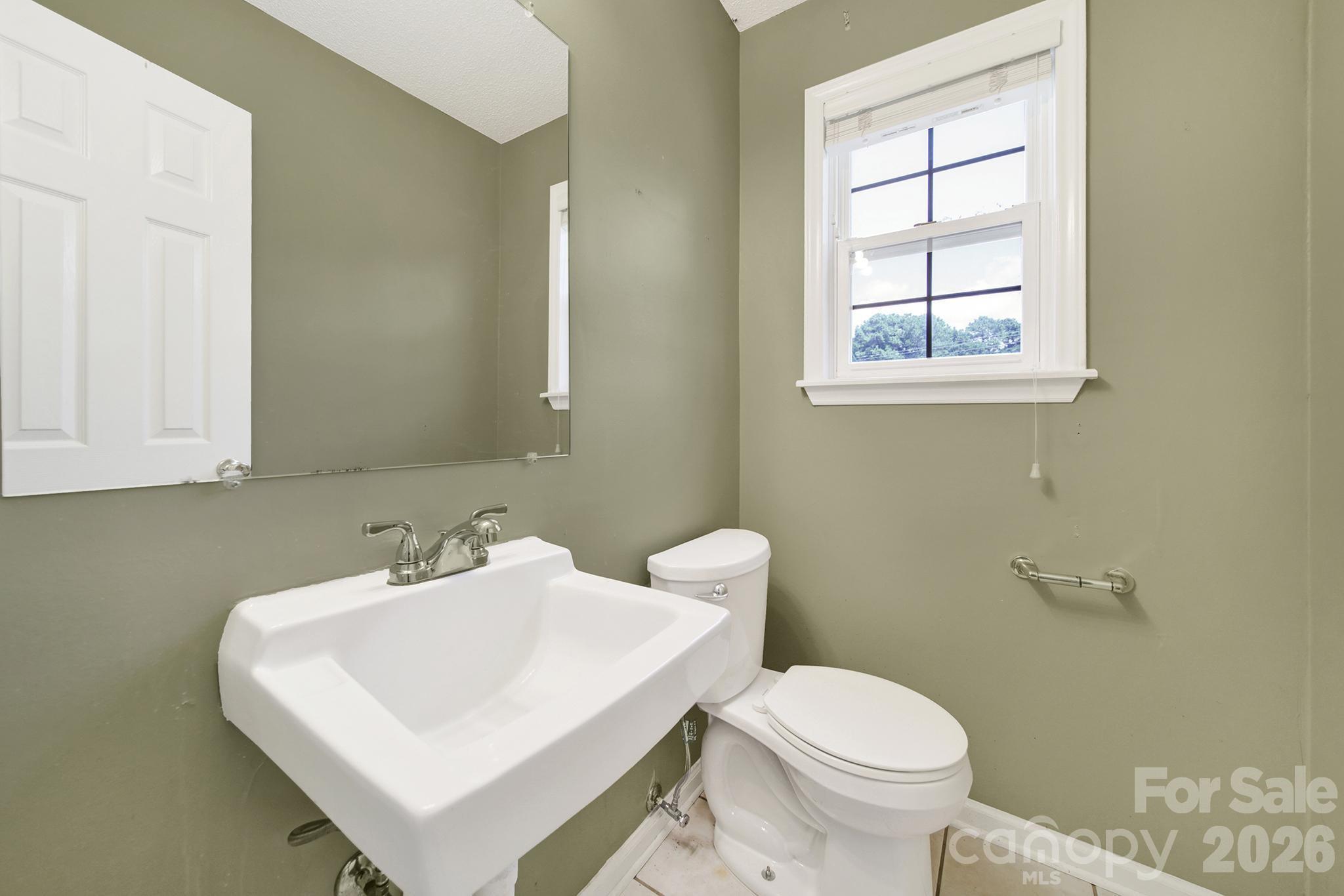 1805 Lillian Lane Property Photo 14