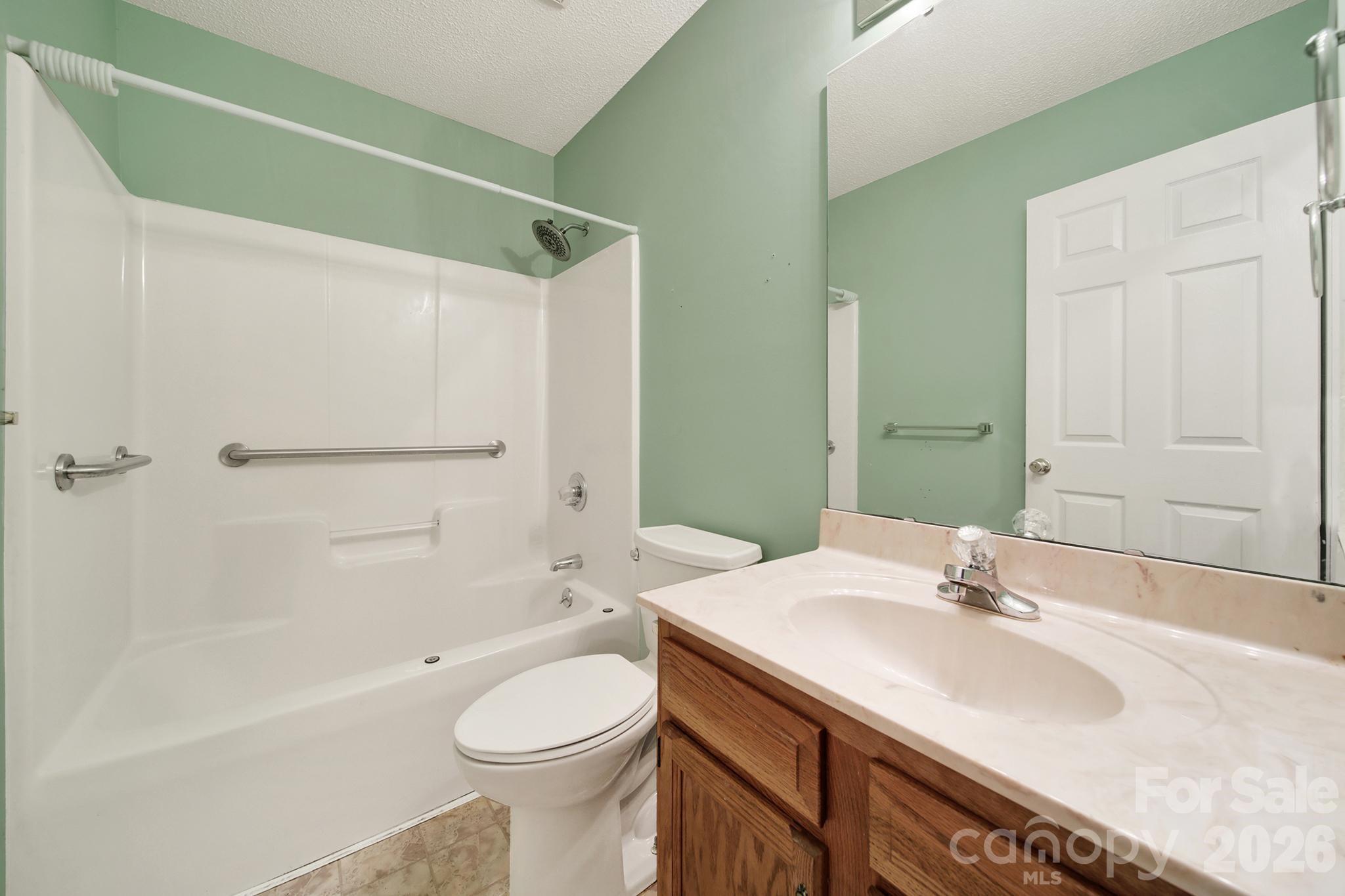 1805 Lillian Lane Property Photo 17