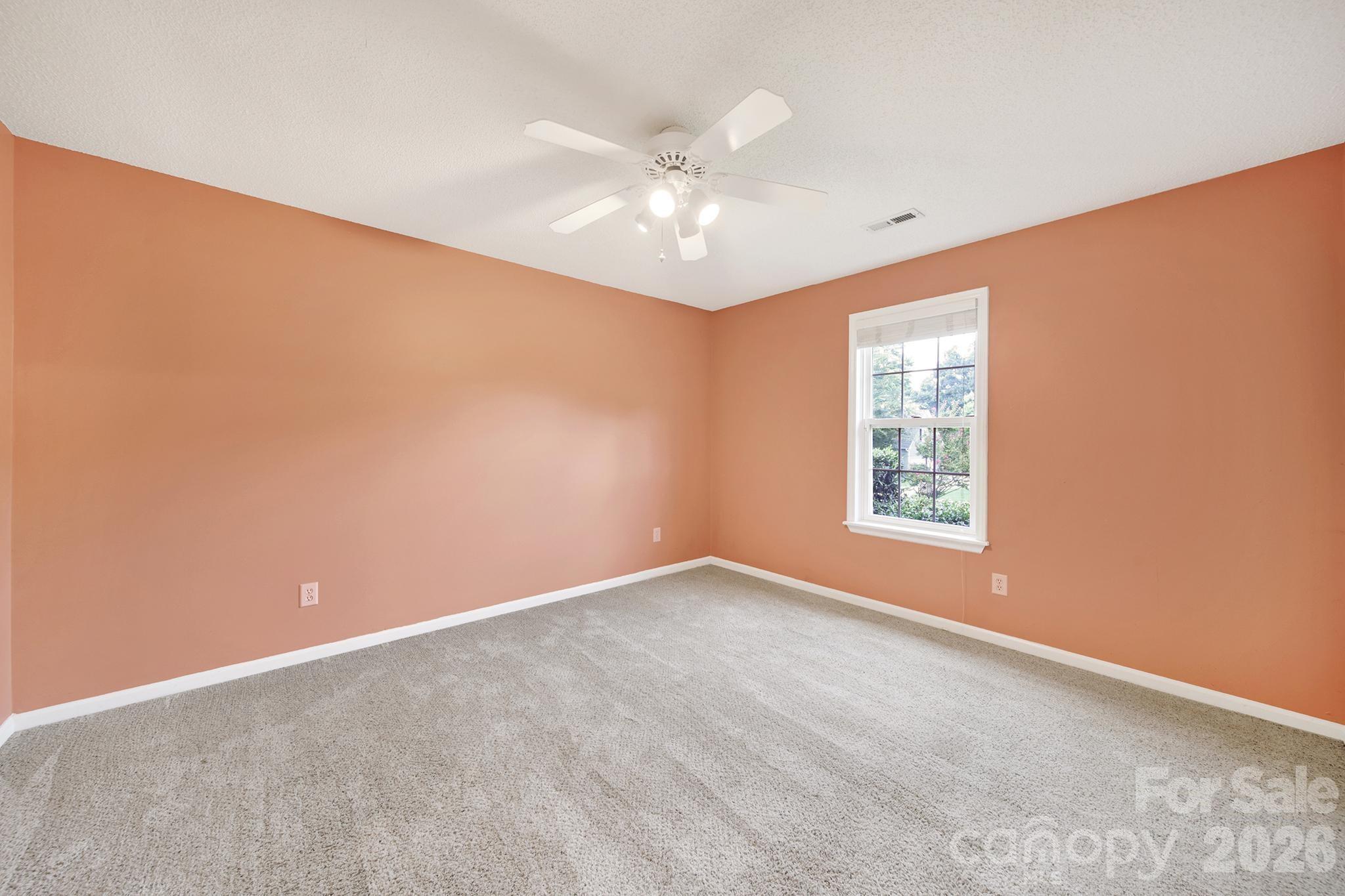 1805 Lillian Lane Property Photo 18
