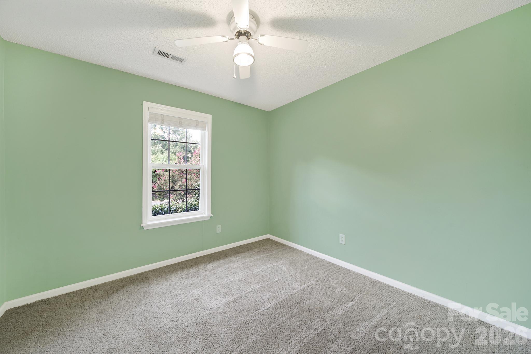1805 Lillian Lane Property Photo 21