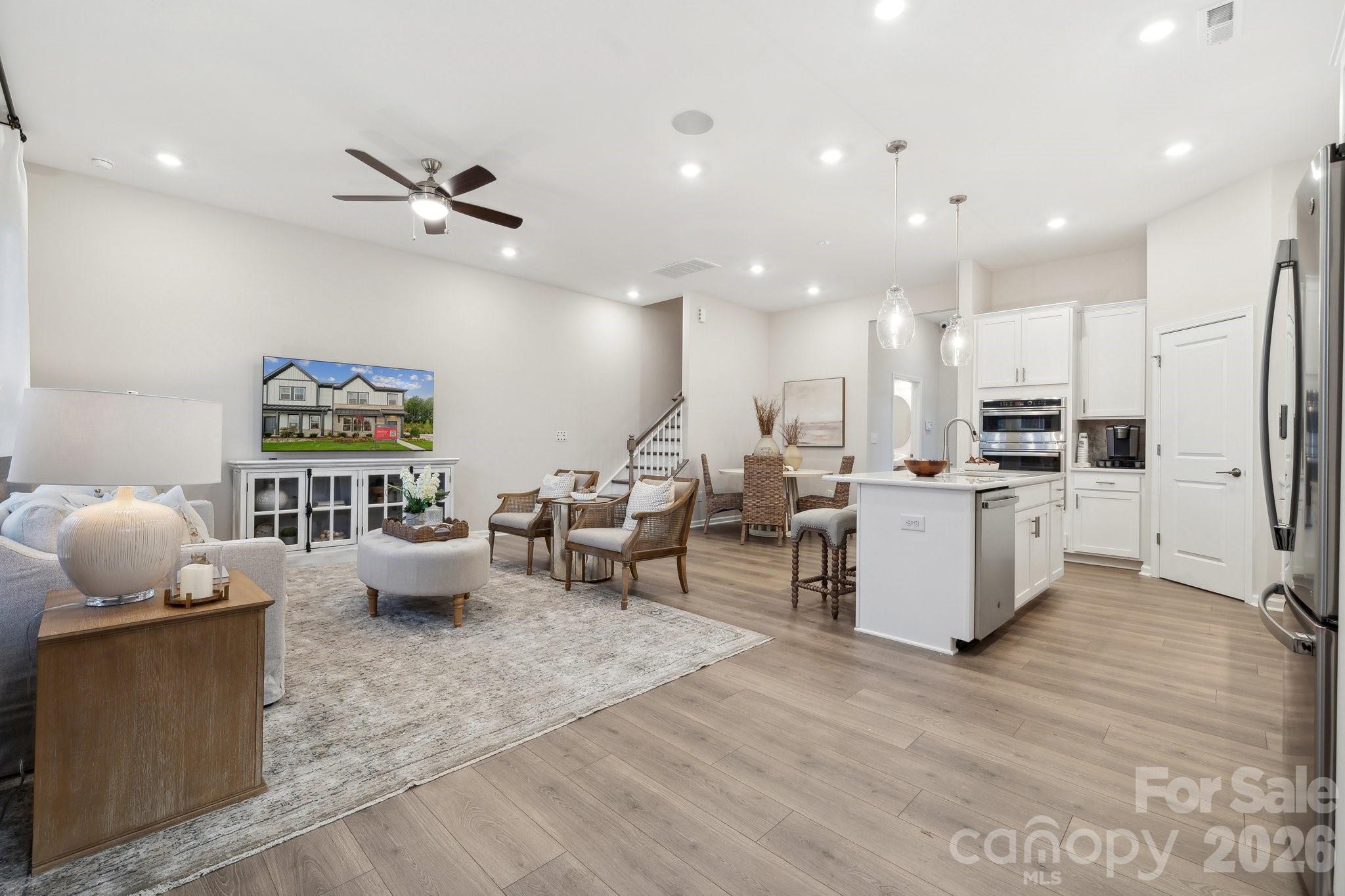 8702 Miles Gap Road Property Photo 6