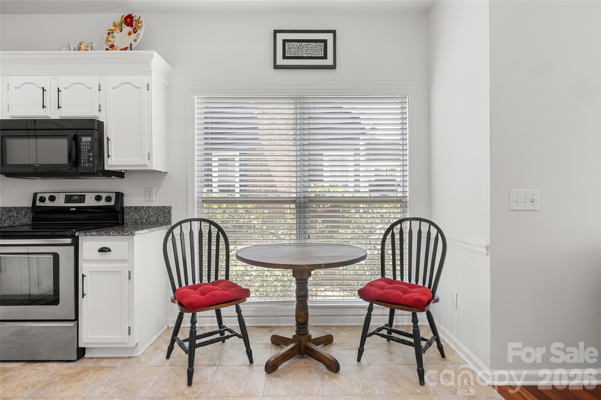 8632 Castlebay Drive Property Photo 12