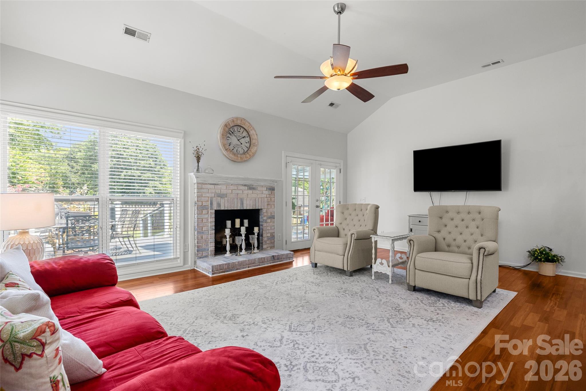 8632 Castlebay Drive Property Photo 13