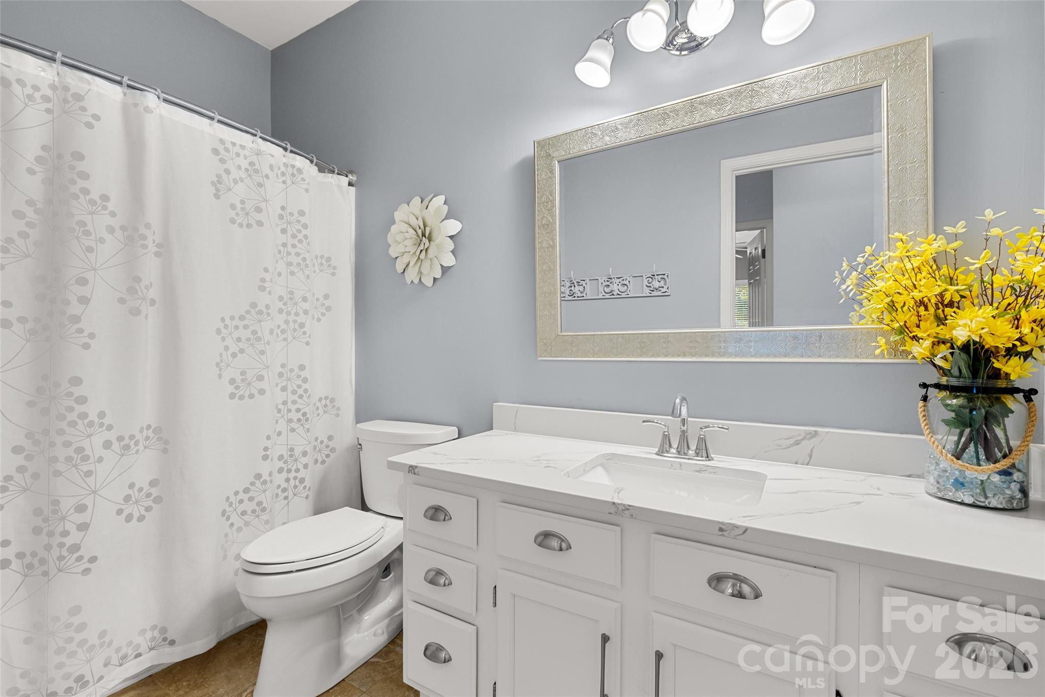 8632 Castlebay Drive Property Photo 17