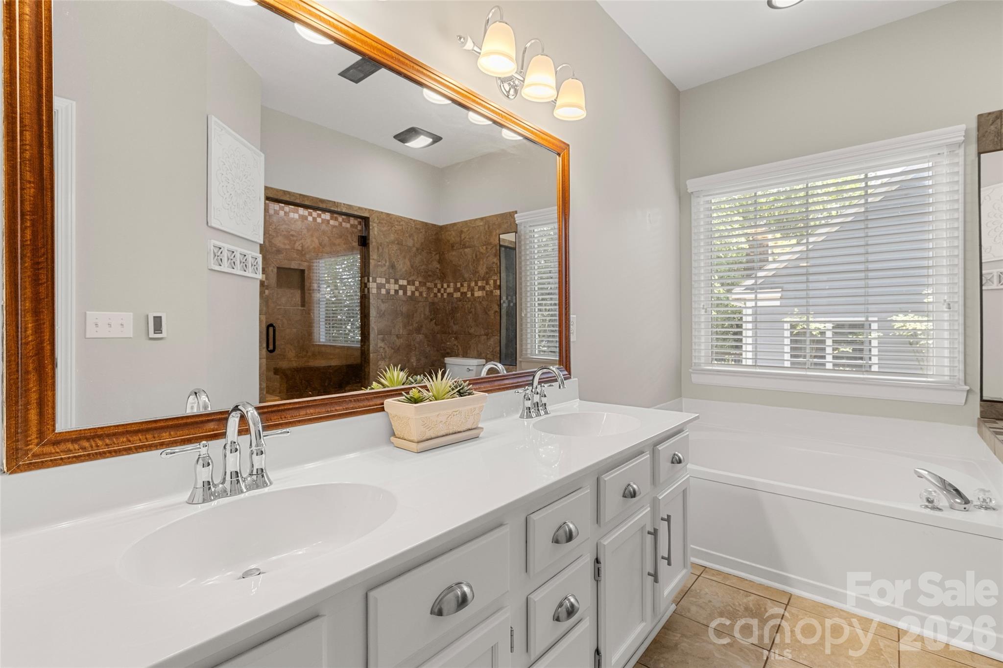 8632 Castlebay Drive Property Photo 22